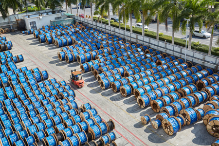 80億人口“碳排放”到來！民興勇?lián)敖堤肌笔姑? ></span>
                                <dt>
                                   <span>2022-11-24</span>
                                   <h4>80億人口“碳排放”到來！民興勇?lián)敖堤肌笔姑?/h4>
                                   <p>民興電纜自1988年創(chuàng)立以來，一直堅持“符合法規(guī)、預(yù)防為主、節(jié)能減排、持續(xù)改善”的環(huán)境方針，將綠色環(huán)保、節(jié)能降耗貫穿企業(yè)研發(fā)、生產(chǎn)、檢驗檢測、銷售服務(wù)等各個環(huán)節(jié)，堅定不移地走綠色低碳的高質(zhì)量發(fā)展之路，持續(xù)為全球的“節(jié)能降碳”貢獻(xiàn)民興力量！</p>
                                   <i>閱讀詳情 ></i>
                                </dt>
                            </a>
                        </li><li id=